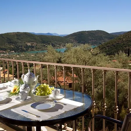 Kores Villa Nidhrion